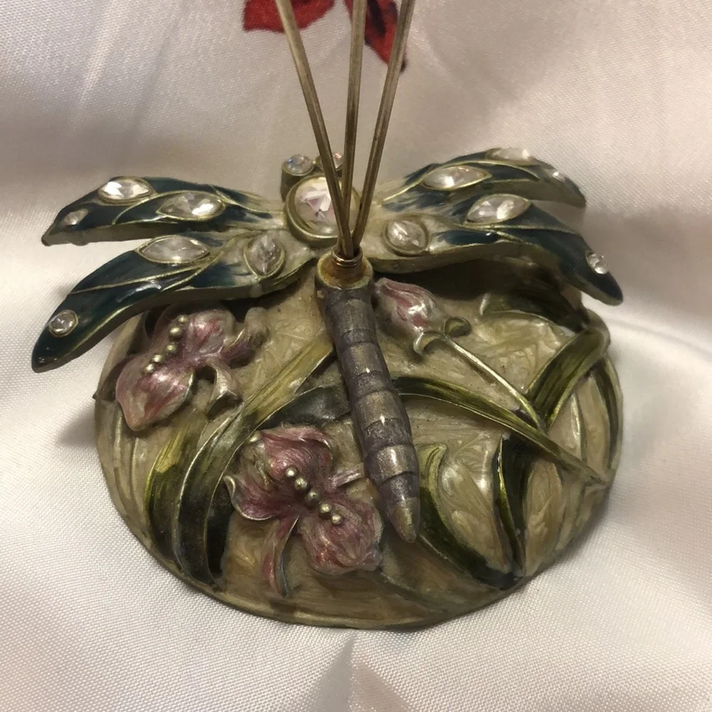 Enamel Jeweled Dragonfly Metal Wire Picture/Memo Card/Recipe Card Holder 8”x3.5”